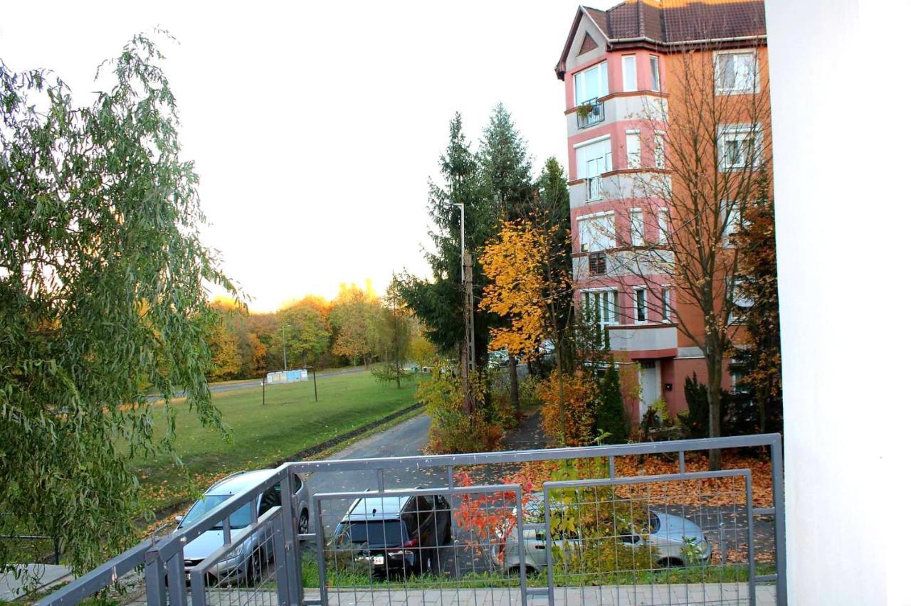 Ferienwohnung Bodo Apartman Miskolc Exterior foto